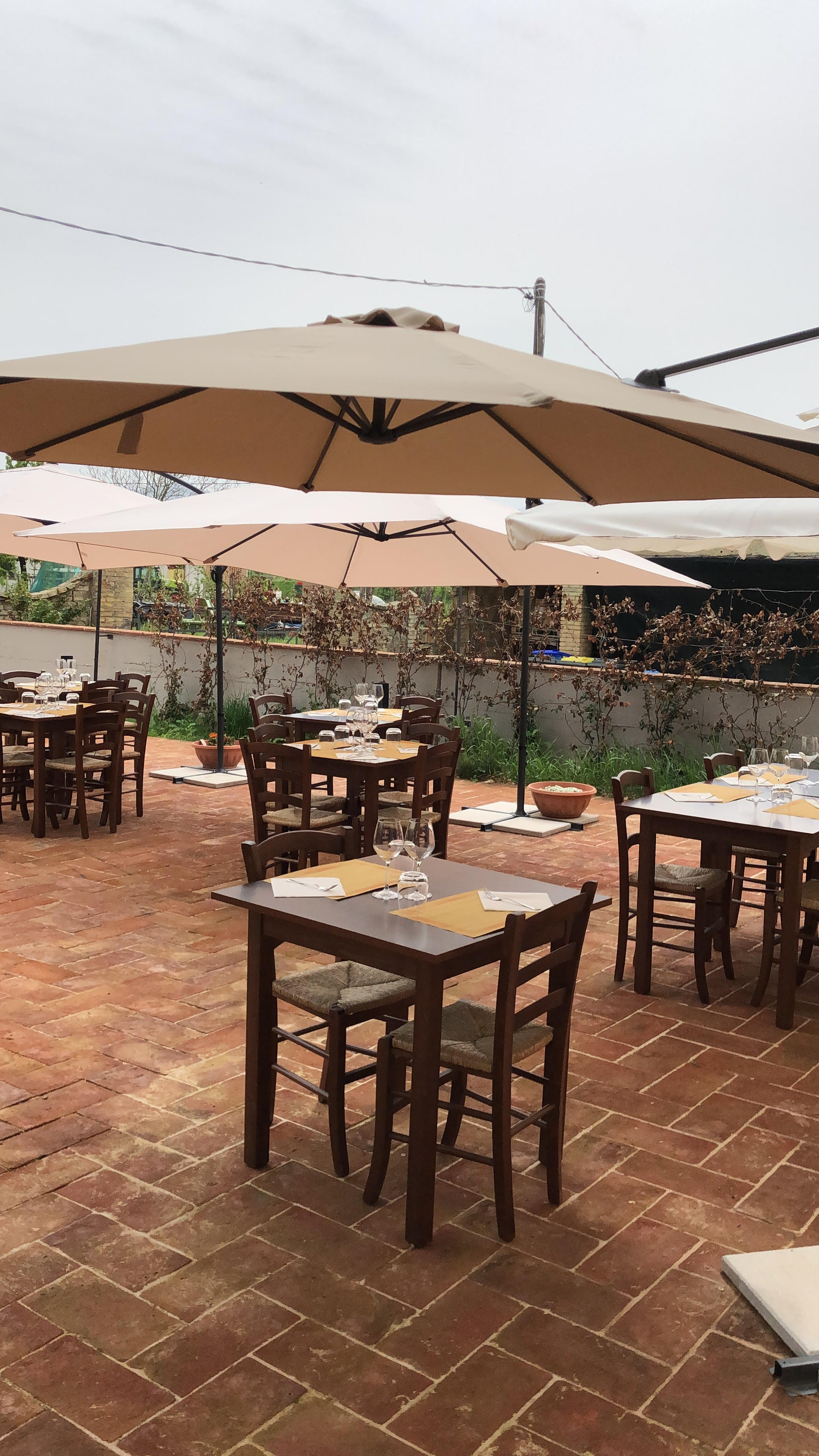 Terrazza esterna del casale La Grande Quercia